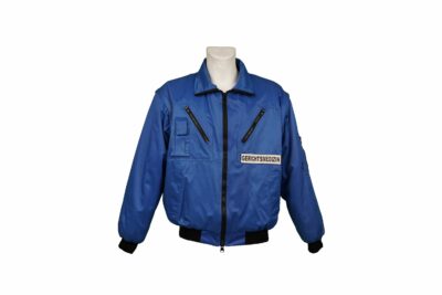 leon actionteam requisiten uniform mieten fundus von polizei, feuerwehr, rettungsdienst, zoll, bundeswehr, gerichtsmedizin und justiz.
